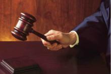 وزارت ارشاد: حکم مجازات «شلاق» برای یک کاریکاتوریست دور از انتظار بود 