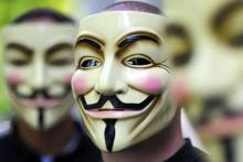 بازداشت ۲۵ هکر عضو گروه "گمنام" توسط اینترپل