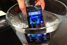 جدیدترین فناوری‌های تلفن‌ همراه ضد آب و گرد و غبار + عکس 