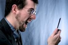 اگر از گم کردن موبایلتان می‌ترسید احتمالا دچار بیماری نوموفوبیا شده‌اید