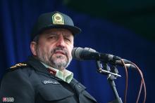 فرمانده‌ی نیروی انتظامی: اتصال [اینترنتی] به دنیا باید در حد ضرورت باشد