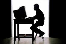 دستگیری عامل انتشار عکس‌های خصوصی خانم‌های هنرپیشه‌ در اینترنت 