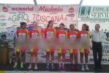 توئیت‎های جنجالی علیه طراح لباس تیم دوچرخه سواری بانوان +عکس