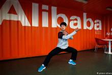 غول‌ تجارت الکترونیک دنیا حال و هوای وال استریت به سرش زده است!