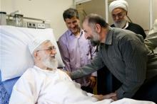 وبلاگستان/ حضورم در بیمارستان موجب خنده رهبر انقلاب شد (+عکس)