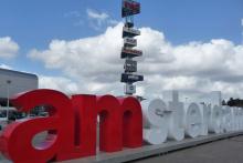 چند اتوبوس مدیران در راه نمایشگاه تکنولوژی ارتباطات هلند؟ 