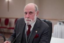 پدر اینترنت در همایش ICT پارسی‌زبانان حضور نخواهد یافت