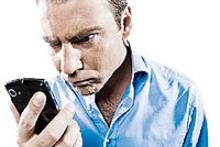 "اپراتور زرد" خدمات مزاحمت تلفنی می‌فروشد!