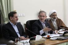 حمایت از طراحی و پیاده سازی سامانه‌های موبایلی بیسفون و ساینا