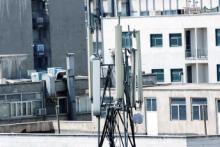 باید دکل های مخابراتی غیر مجاز و خطرناک از سطح شهر جمع آوری شود