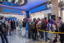 اهدای جایزه به اولین خریداران S6 و S6 edge سامسونگ در ایران (+تصاویر)