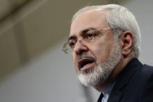 ظریف در صفحه فیسبوکش به منتقدان مصاحبه با دو رسانه آمریکایی پاسخ داد: هدفم دفاع از مردم و کشورم بود 