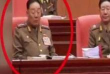 تصویر؛ لحظه چرت زدن وزیر دفاع کره شمالی که باعث اعدامش شد