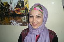 واکنش خانم بازیگر مشهور به کامنت یک کاربر درباره‌ی حجاب (+عکس)