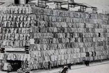 عکس/ تبلیغ عجیب یک فروشگاه در ۱۰۰سال پیش 