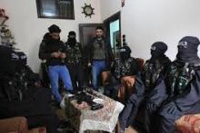 شکنجه و تجاوز جلوی چشم زن انگلیسی داعشی