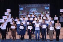 همایش علمی تجلیل از نخبگان و رتبه های برتر کنکور سراسری 94 برگزار شد