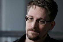 توئیت فارسی اسنودن: دیوار موش داره و موش گوش داره!