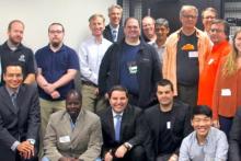 کلید اینترنت در دستان این 14 نفر است