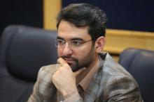 راه عبور از مشکلات داخلی شفاف سازی و اجرای دولت الکترونیک است/ چرا باید ارز ناشی از صادرات دولتی‌ها و خصولتی‌ها دیر به دست واردکنندگان برسد؟