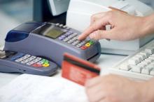 مجلس با اخذ مالیات از تراکنش‌های بانکی موافق نیست