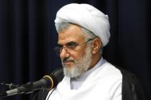 امام جمعه بندرعباس: ۲۶ میلیون کاربر ایرانی از پیام‌رسان‌های خارجی استفاده می‌کنند