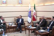 از همکاری مشترک شرکت‌های دانش بنیان ایرانی با شرکت‌های خارجی حمایت می‌کنیم