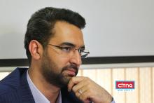 صرفه جویی ۴۰۰ میلیارد تومانی با حذف دفترچه بیمه گام بزرگی است/ با حذف دفترچه‌های بیمه می‌توان ۲۰ ماهواره ساخت/ توسعه‌ی خدمات الکترونیک سلامت از اولویت‌های دولت است