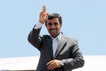 پوستر عجیب تبلیغات احمدی&zwnj; نژاد در فضای مجازی! (+عکس)