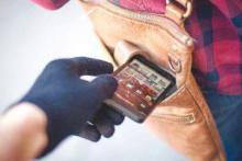 چگونه از گوشی‌ موبایل در برابر سارقان مراقبت کنیم؟