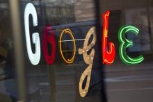 گوگل حالت تاریک را به مرورگرهای وب اضافه می‌کند