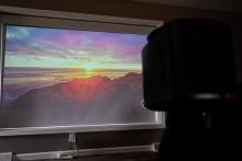 مک‌بوک در صدد تبدیل دیوار به دستگاه ورودی لمسی است