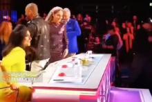 عکس/ مهناز افشار داور مسابقه استعدادیابی در کنار دو خواننده لس‌آنجلسی!