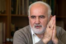 توکلی: دولت امکان بازپس‌گیری مخابرات را دارد 