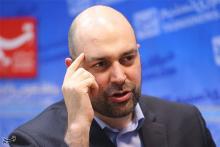 برپایی نماز جماعت در مایکروسافت توسط مدیر ایرانی الاصل