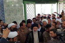 فیلم/ ورود رئیسی به مسجد ارشاد شهر ری برای شرکت در انتخابات