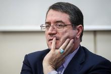 استیضاح وزیر صنعت به خاطر داماد رییس جمهور