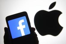 فیسبوک و اپل
