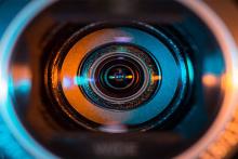 چگونه یک دوربین عکاسی مناسب بخریم؟