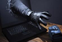 دستگیری باند فالگیران میلیاردی در فضای مجازی