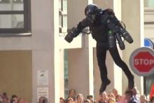 لباسی که با پوشیدن آن قادر به پرواز خواهید بود!