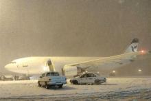 اعلام شماره تماس‌های فرودگاه امام برای اطلاع از زمان پروازها بعد از برف اخیر