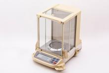  ترازوی آزمایشگاهی