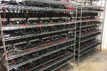 ترخیص دستگاه استخراج بیت کوین نیاز به ثبت سفارش و مجوز از وزارت صمت