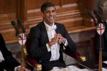 ریشی سوناک در واکنش به درخواست‌ها برای قرنطینه در زمان همه‌گیری کرونا: بگذارید مردم بمیرند