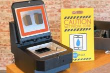 دیگر نگران افتادن گوشی هایتان در آب نباشید