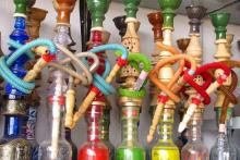 قهوه‌خانه‌ها هم مکان عمومی هستند؛ عرضه‌ی قلیان ممنوع!