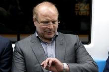 توهین مجری برنامه انتخاباتی قالیباف به رییس‌جمهور