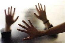 محاکمه جراح به اتهام تجاوز به 50 بیمار