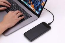 شارژ لپ تاپ طی ۲۰ دقیقه با شارژر گرافنی